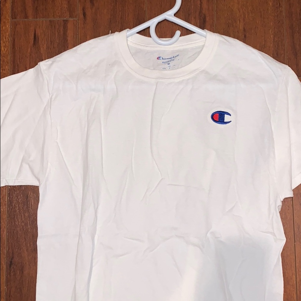 Champion t shirt